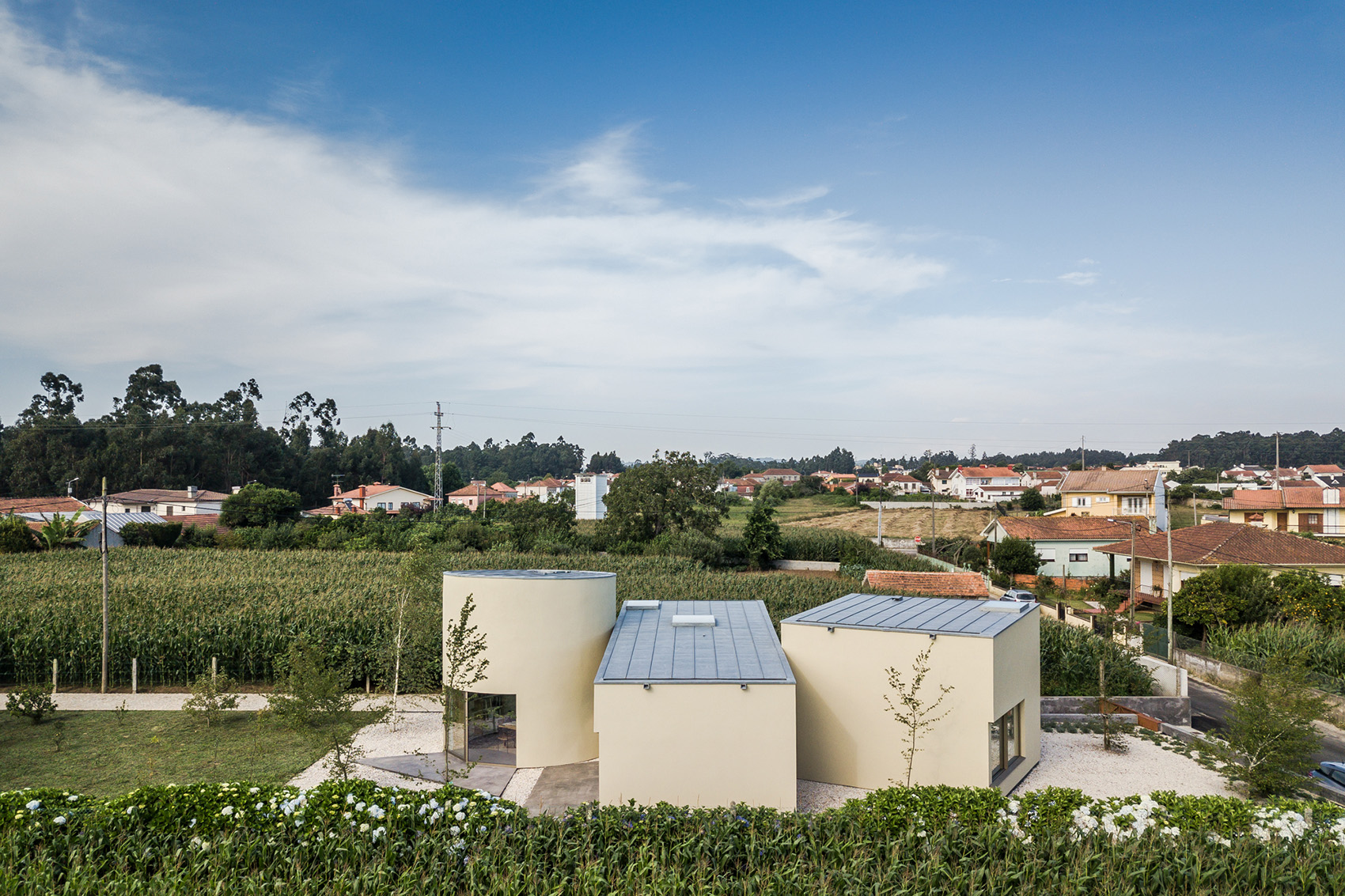 田野间的办公楼，葡萄牙 / Nelson Resende Arquitecto-74