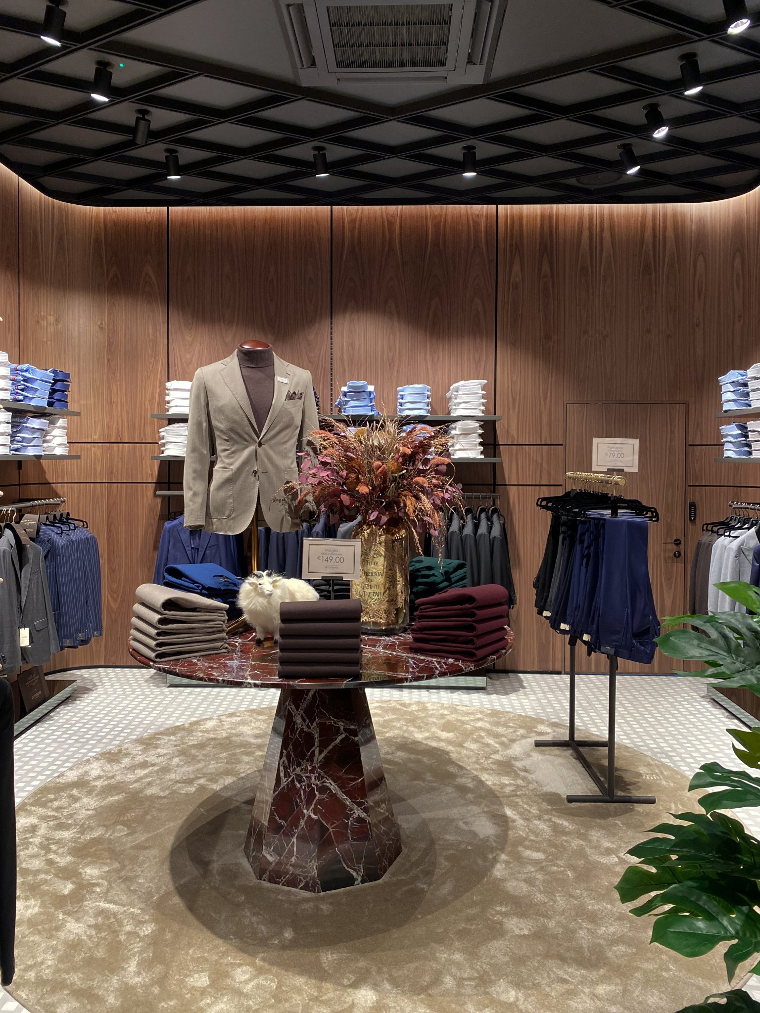 古特里奇巴勒莫旗舰店丨ItalyPalermo丨Christopher Ward Studio-16