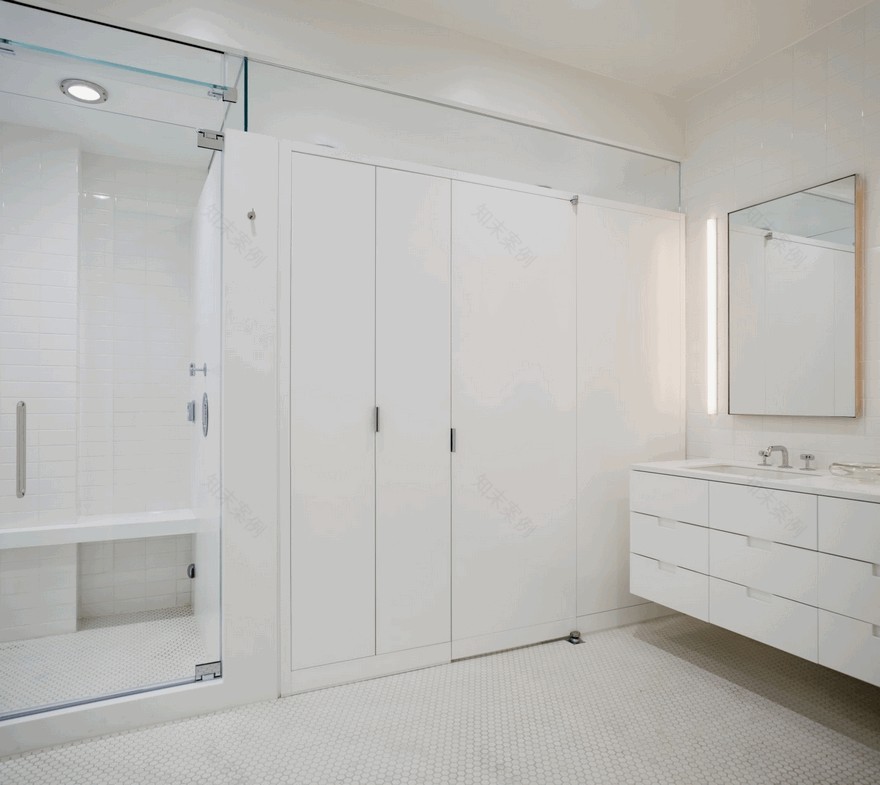 Tribeca Industrial Loft Offers Stunning Manhattan Views-24