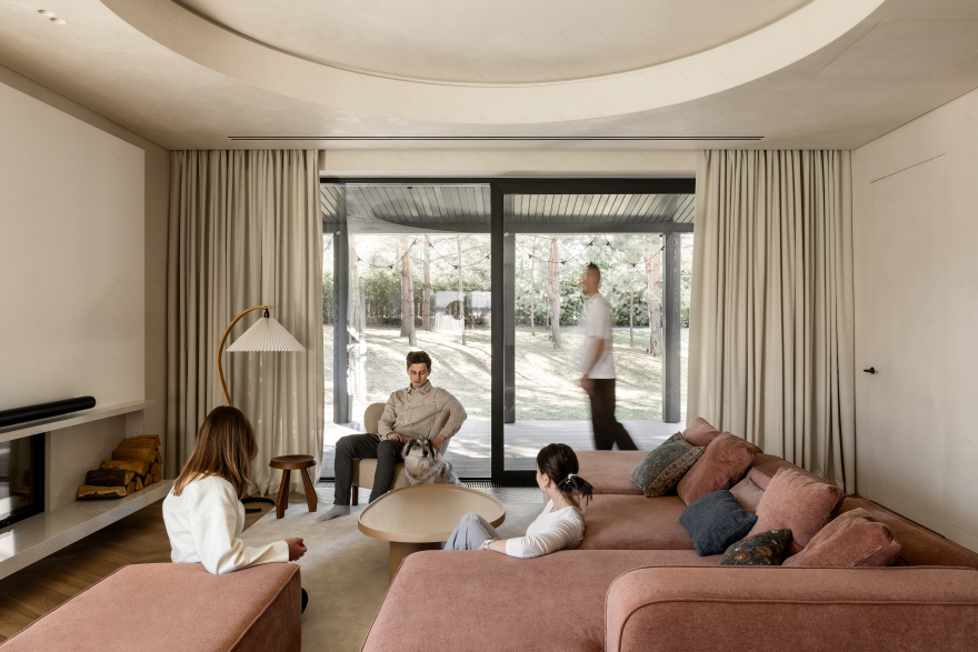 青山别墅(注:house常见可译为房子、住宅、别墅等,这里结合语境GREEN HILLS(青山),别墅表意更合适) 丨UkraineKyiv丨YD interior studio-11