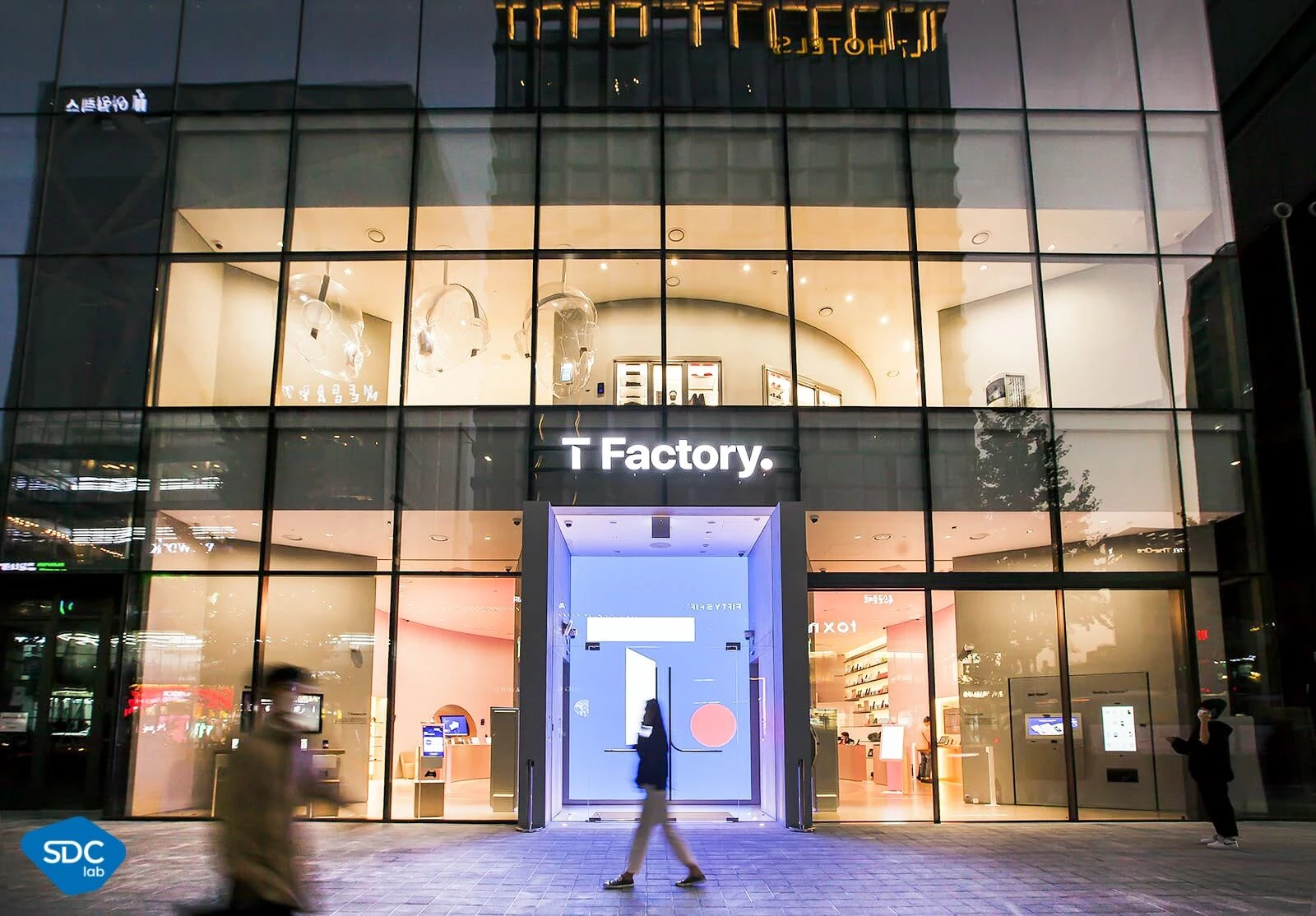 T Factory–SK Telecom 首尔店丨韩国首尔丨RAD 有限公司-11