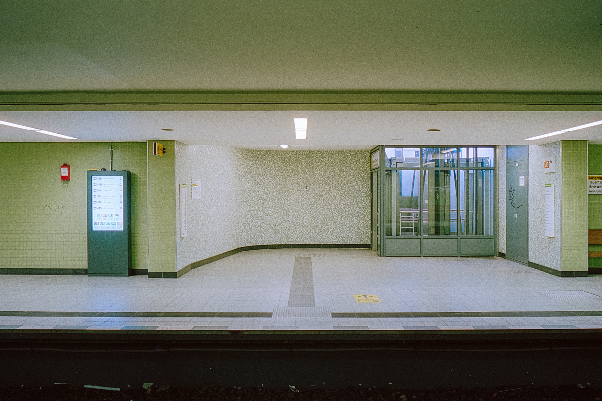 Berlin Underground on Film-18