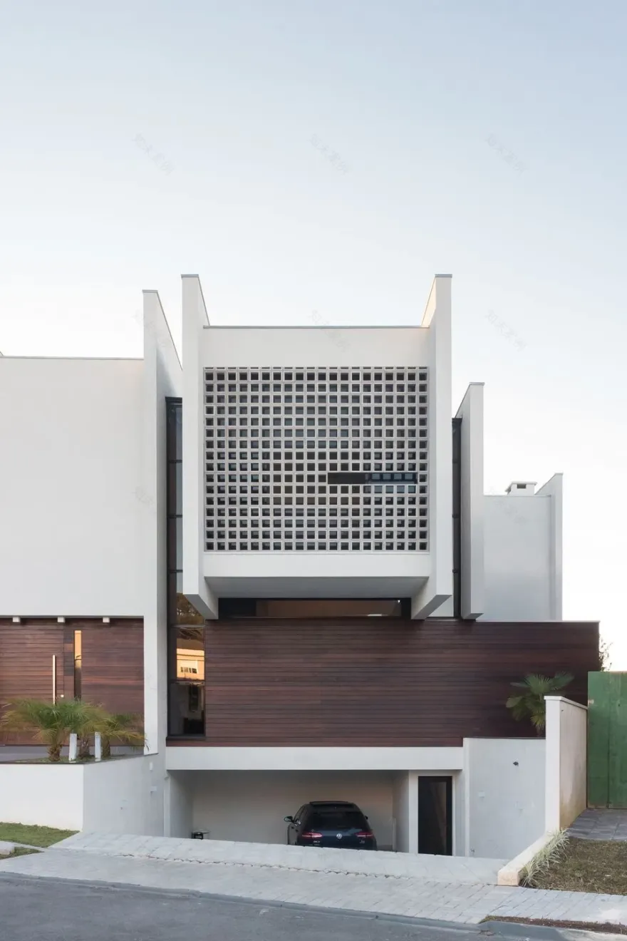 巴西轻奢现代居所-31