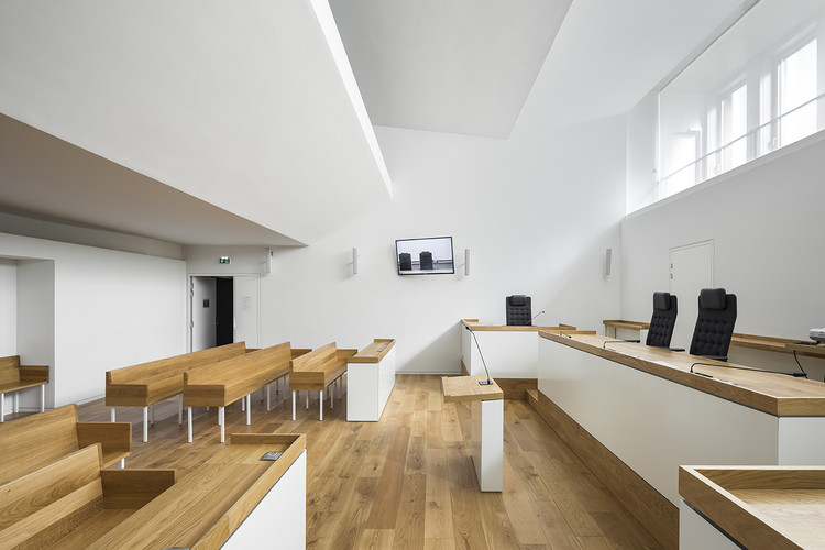 Limoges Courthouse  ANMA-20