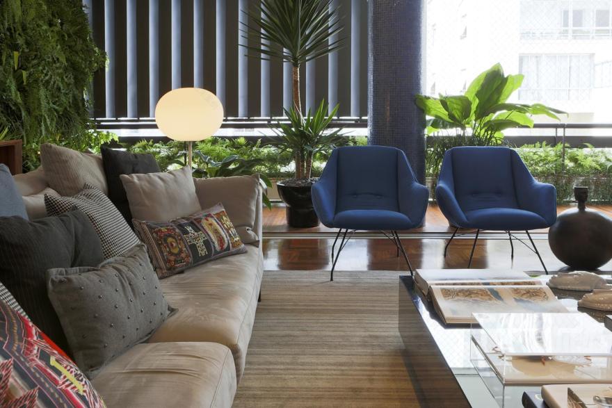 巴西 SP 公寓 | 垂直花园与简约空间的完美融合-3