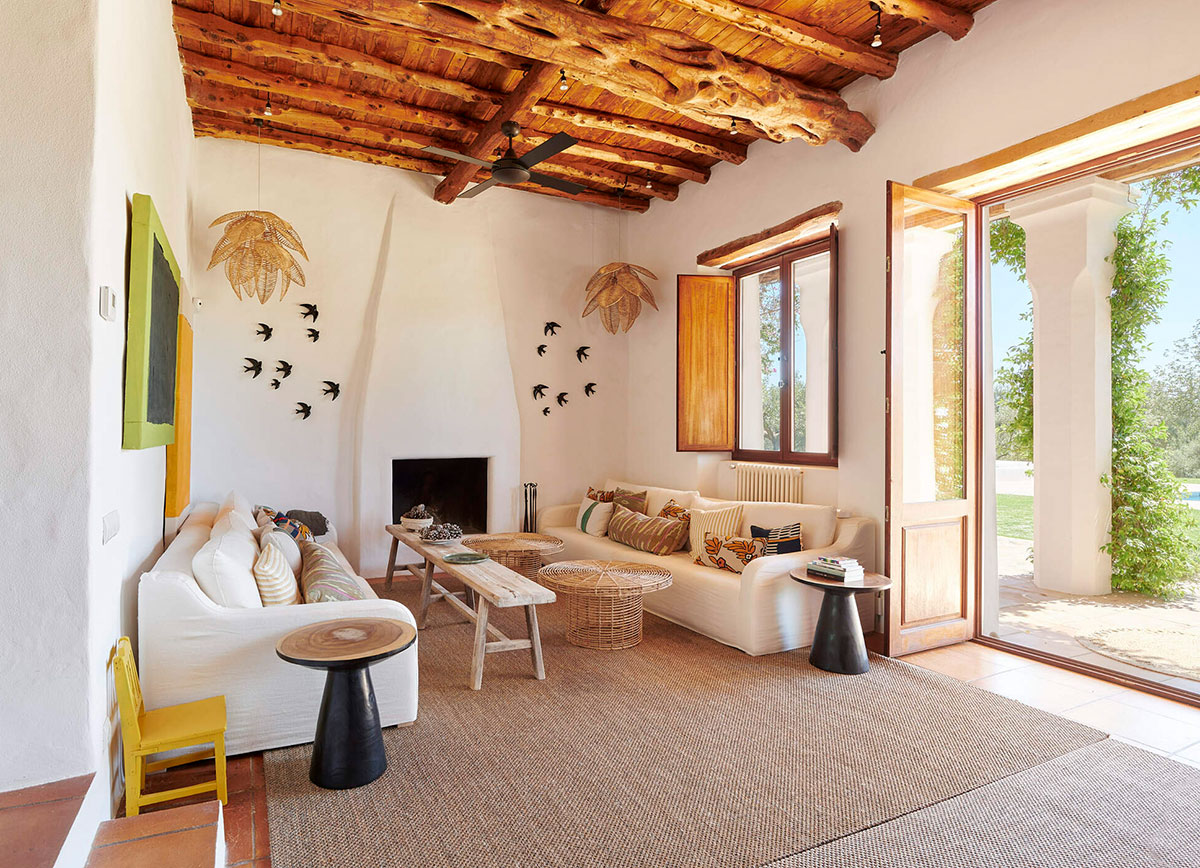 伊比莎黄色别墅-1