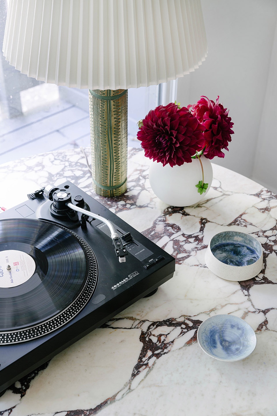 纽约设计师 Crystal Sinclair 私宅 | 自然元素与个性空间的完美融合-17