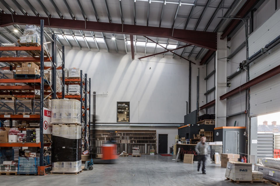 Project展厅和仓库大楼-54