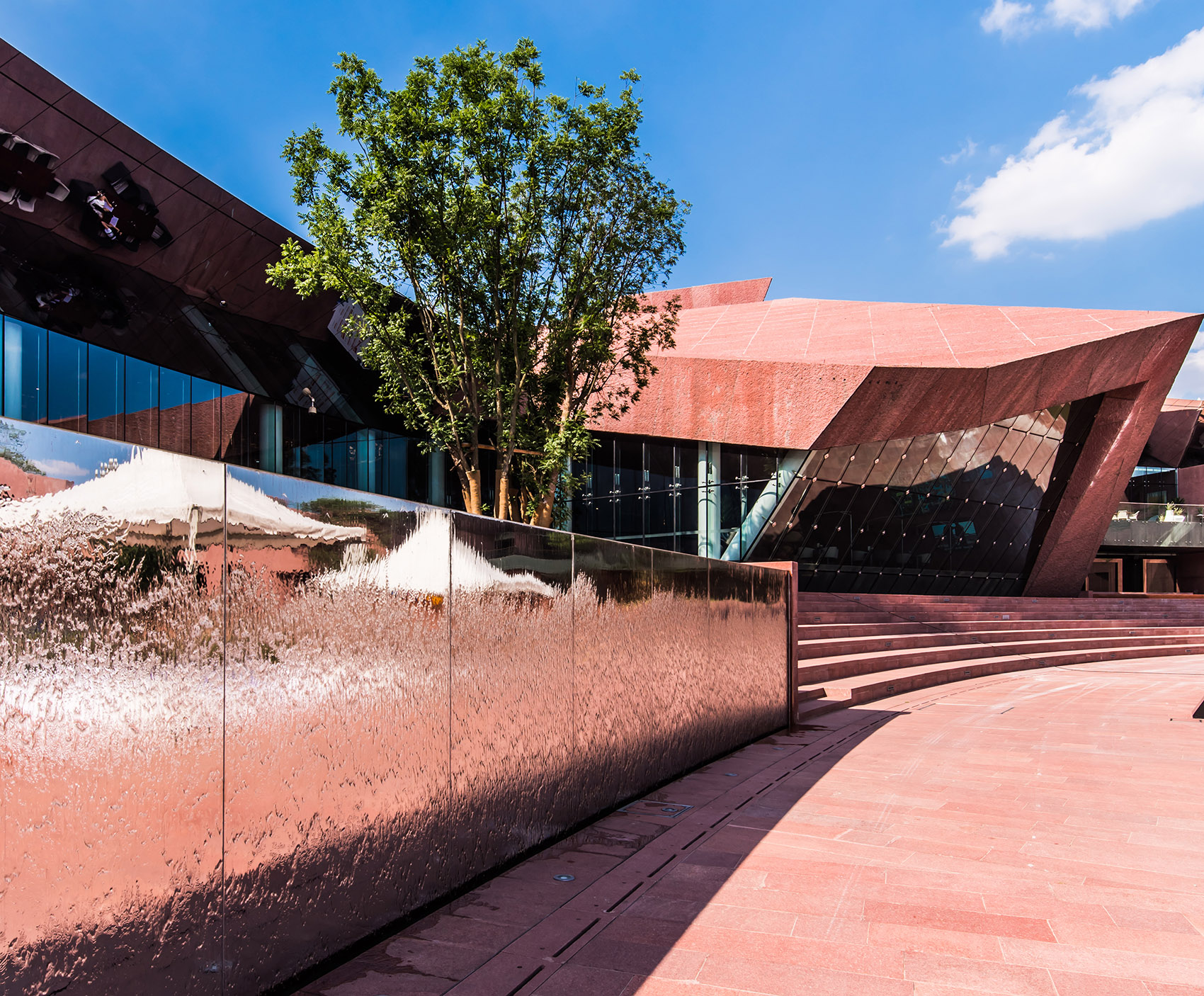 安托内.普雷多克与麓湖艺展中心, 成都 / Antoine Predock-56