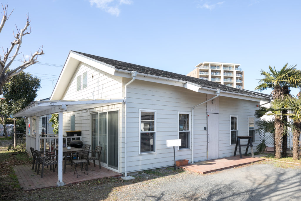 米軍ハウスが並ぶ街アメリカンスタイルの平屋住宅をチョイス | Style of Life | 100%LiFE-10