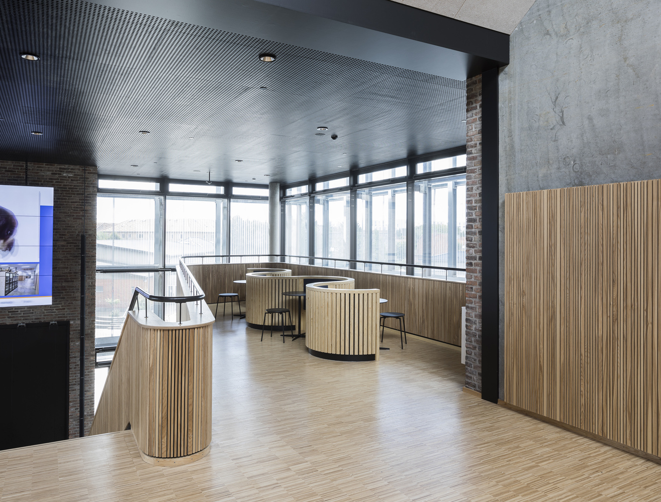 丹麦 Katrinedals 学校翻新融入城市，环保设计成社区活力中心-51