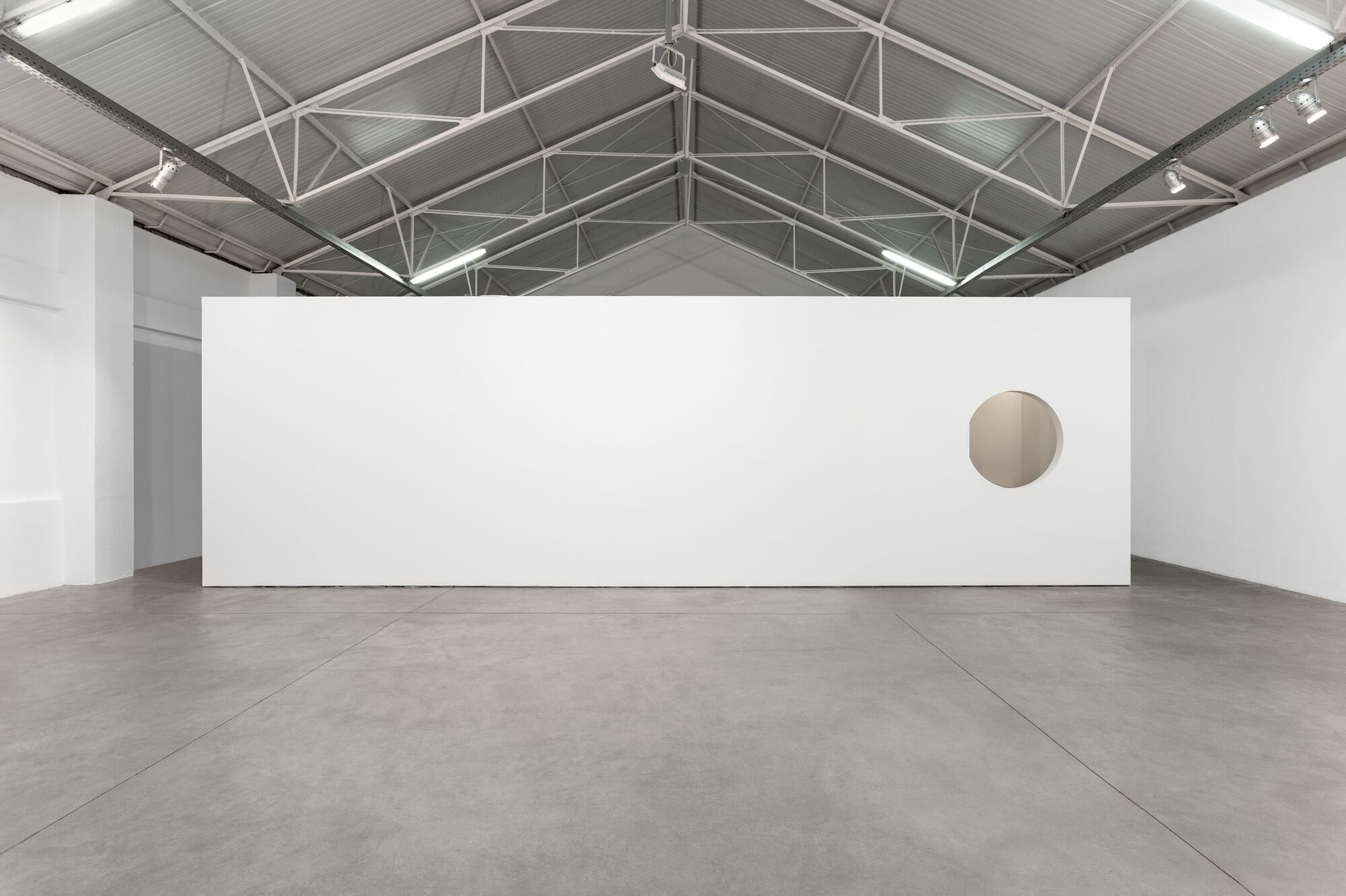 Underdogs Gallery 艺术画廊翻新丨葡萄牙里斯本丨FURO,Pedrita-17