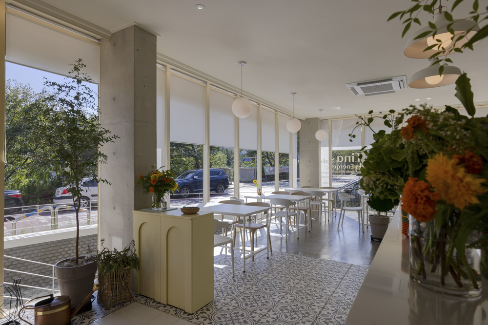 欧洲风格别墅 | 典雅白色调的浪漫演绎-9