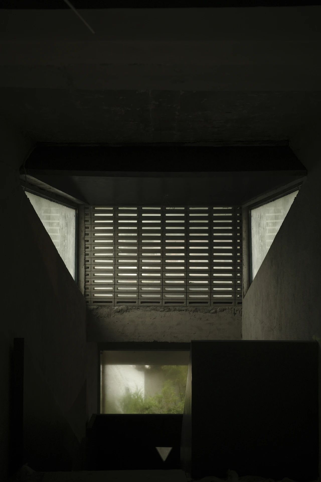 檀雀 TANCHUR 艺术展厅丨中国景德镇丨一影设计-39