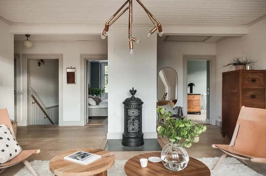 瑞典斯堪的纳维亚风格红木别墅设计-16