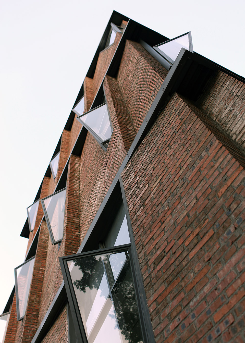 广州北岛创意园管理中心丨中国广州丨互建筑-72