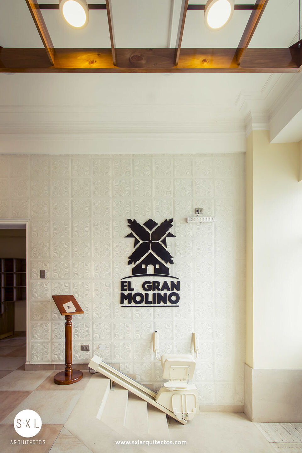 融合传统与创新的 Gran Molino Colón 咖啡馆-7