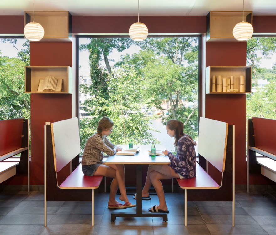 韦斯特波特图书馆-13