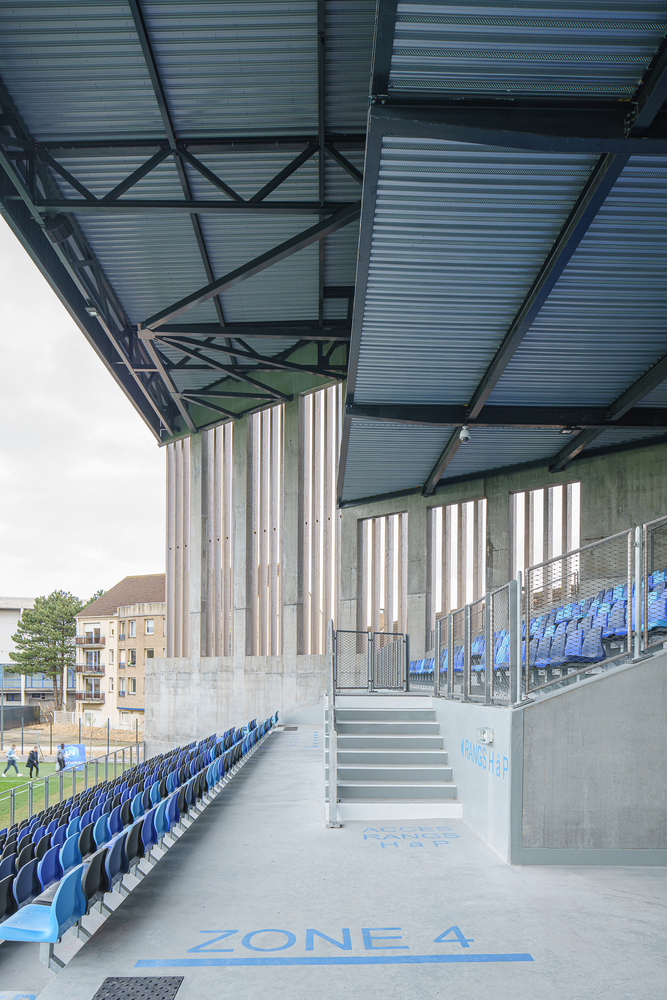 Tribut Stadium 足球场丨法国-45