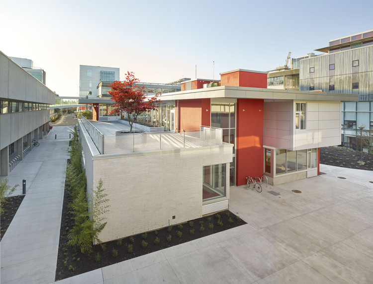 University of British Columbia Engineering Student Centre   Urban Arts Architecture-2