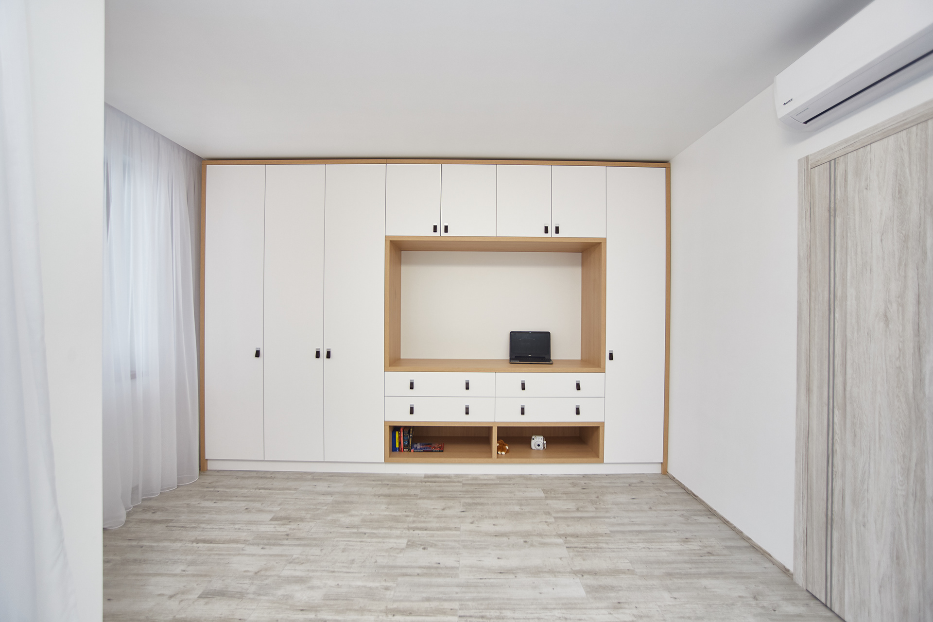 PRIVATE HOUSE: 100 sq.m (Real)-18