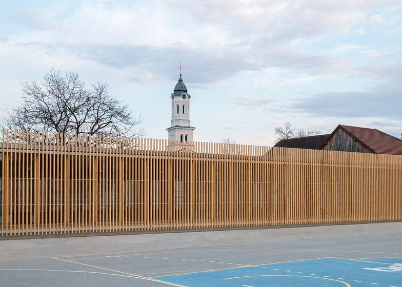 奥布雷诺瓦茨学校防水膜体育馆建设丨建筑师约万·米特罗维奇及其项目团队-14