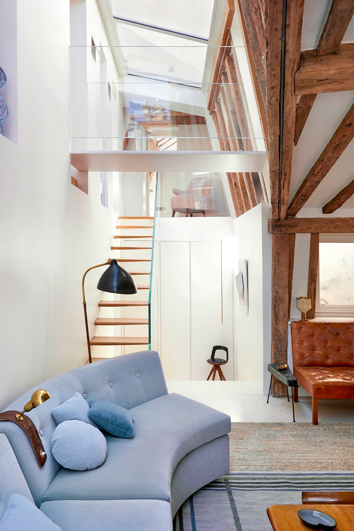 巴黎之光 | 佛罗伦萨·洛佩兹的百平米白色空间设计-12