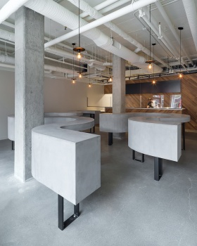 Shuck Shuck 餐厅丨加拿大温哥华丨BatayCsorba Architects 事务所