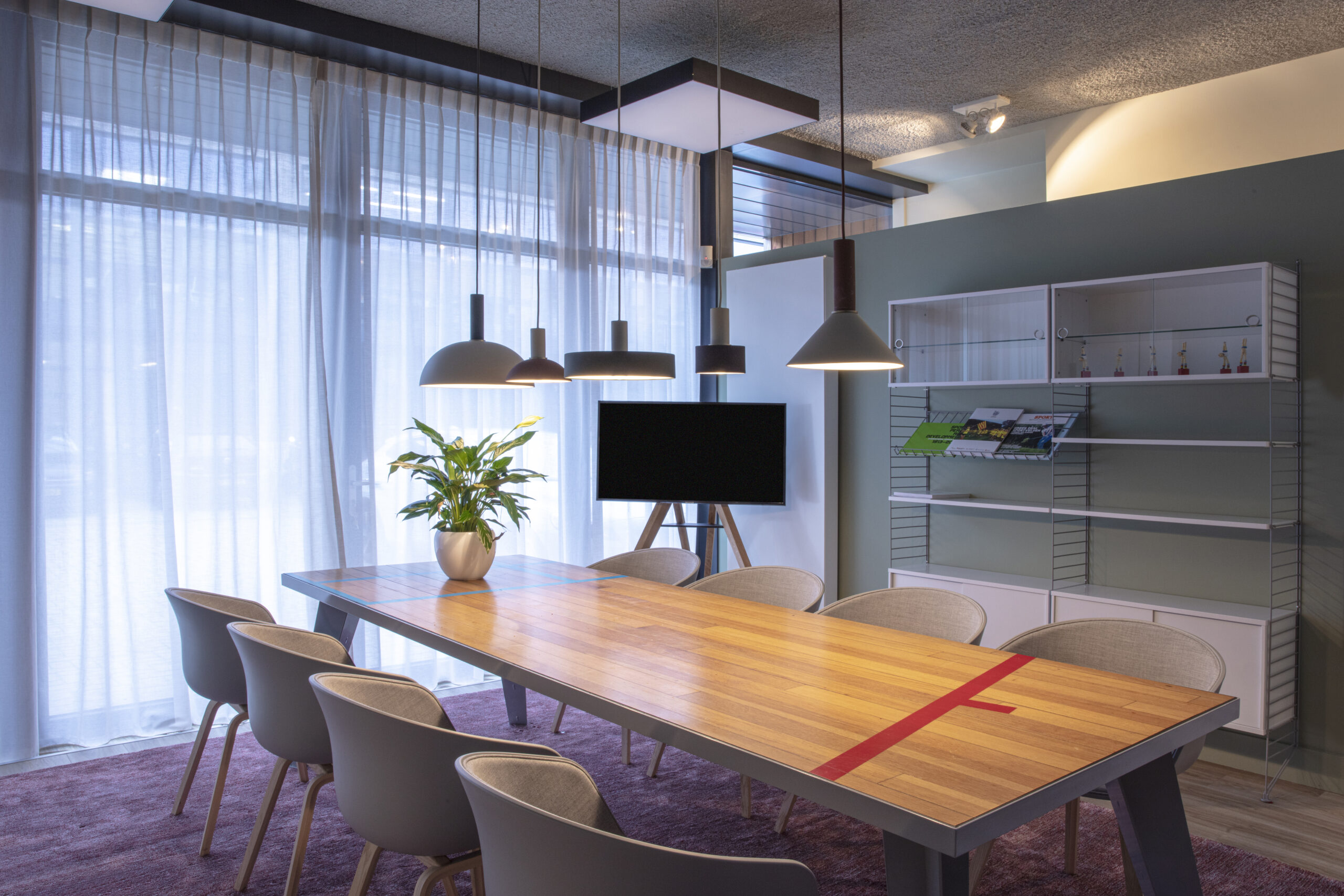 NCS室内工程公司（注：若NCS有特定含义，需根据具体背景调整，此处按常见商业命名理解为公司名） 丨荷兰阿姆斯特丹-15