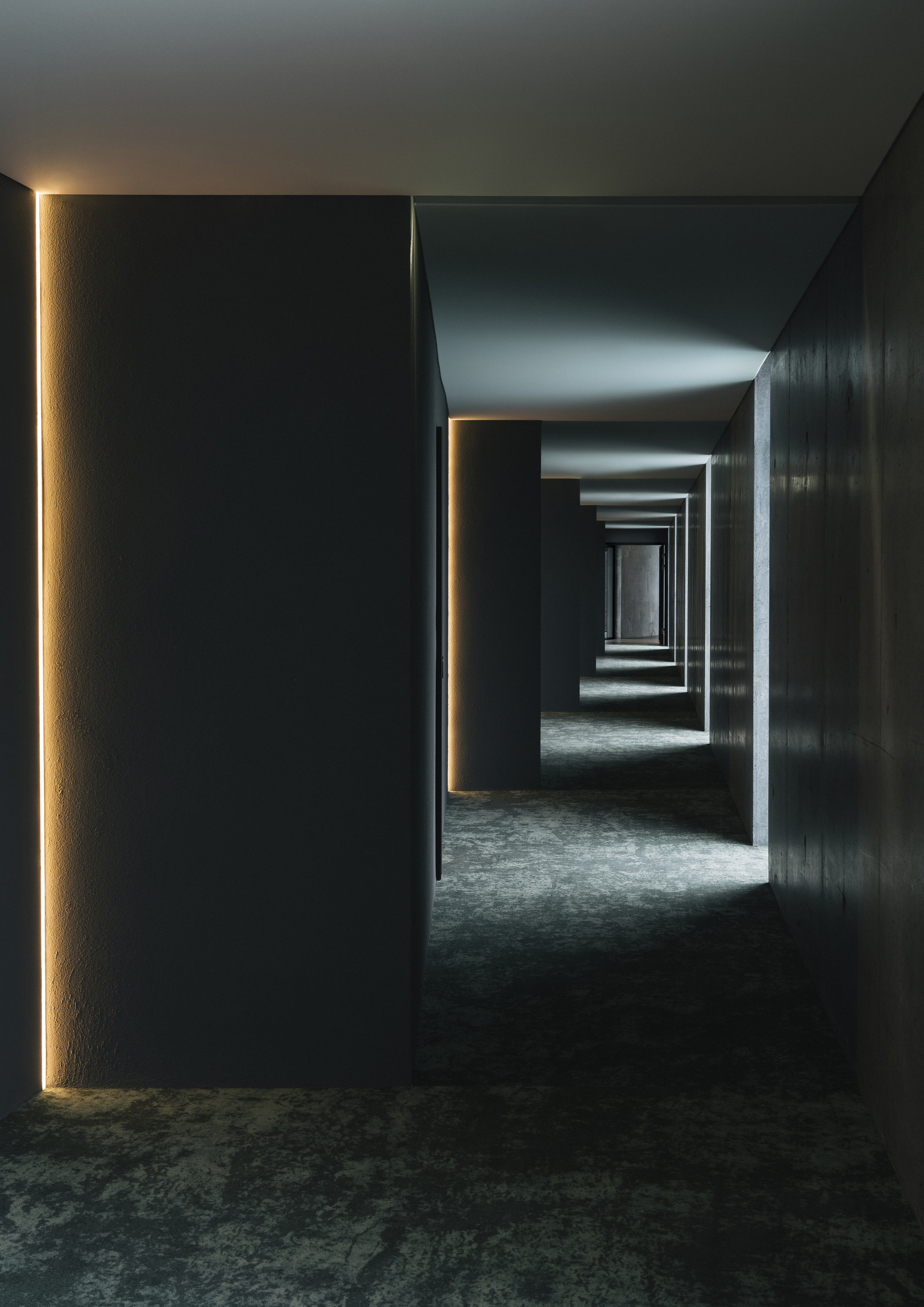 蓝色泻湖度假酒店丨BASALT Architects-38