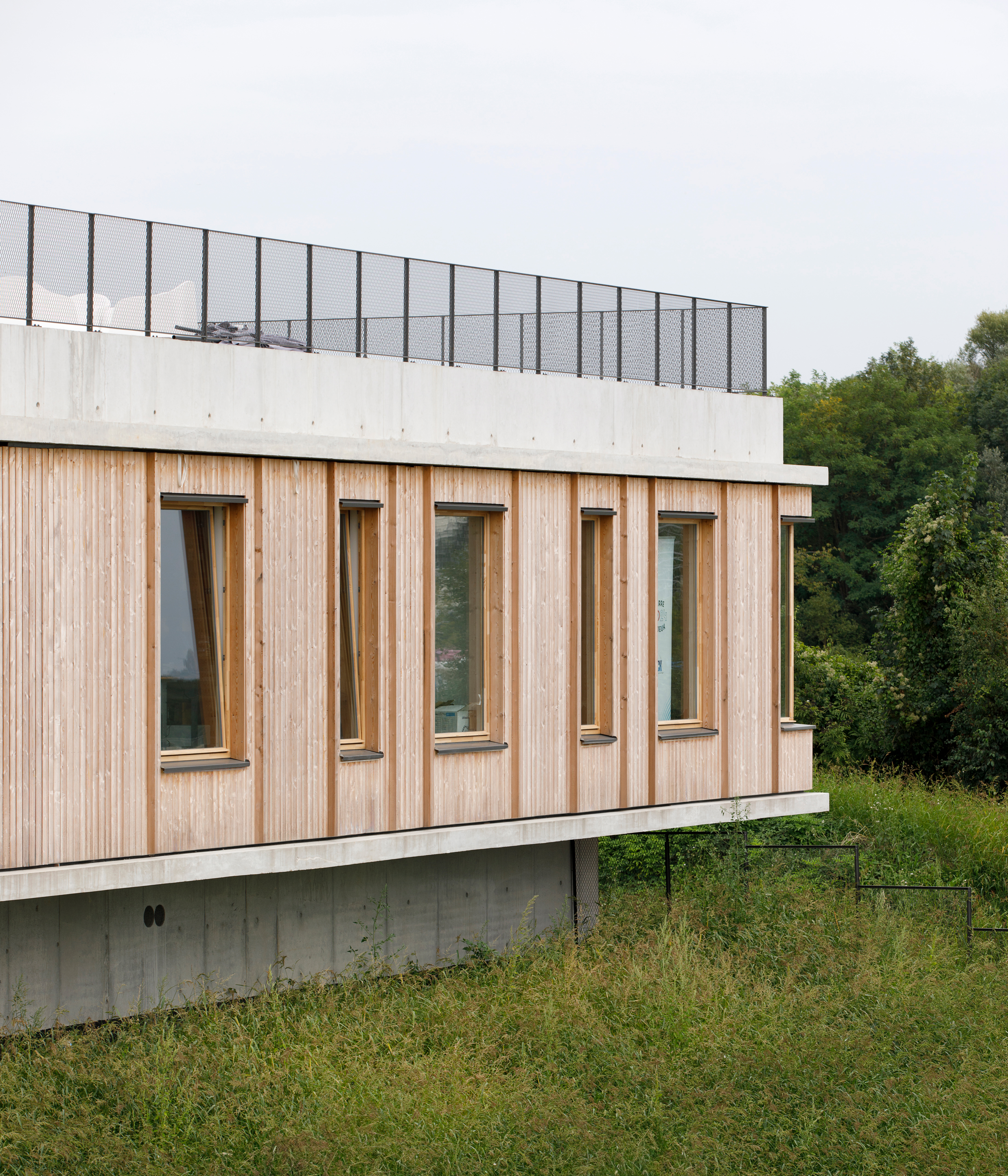 法国皮划艇俱乐部FFCK丨Le Studio Sanna Baldé（负责人）等-5