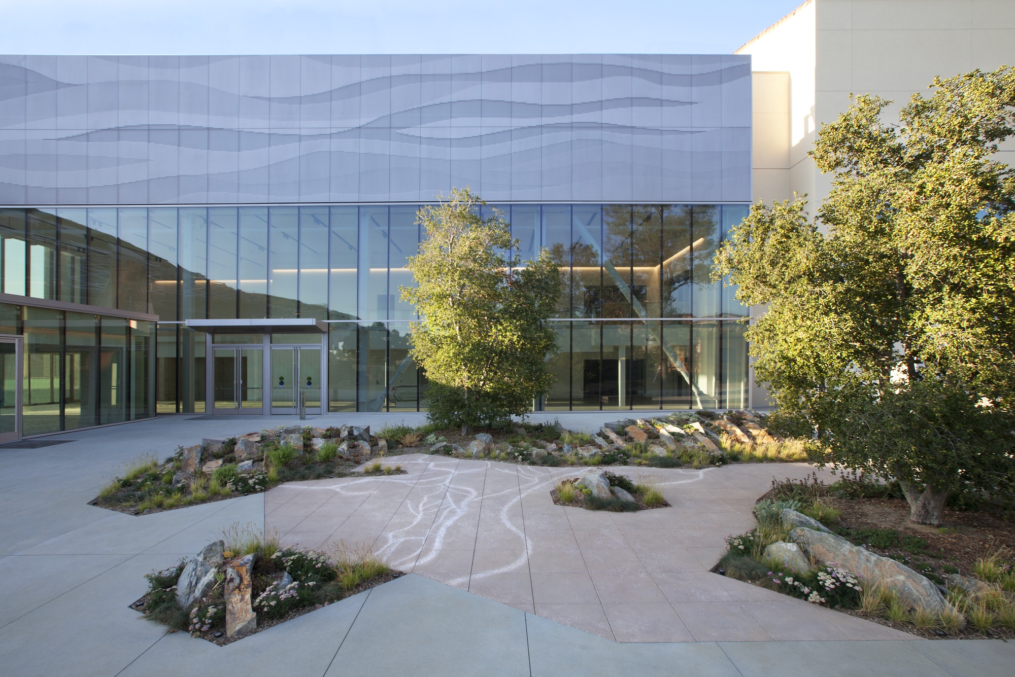 NHM Commons Museum Wing and Community Hub / Frederick Fisher and Partners-23