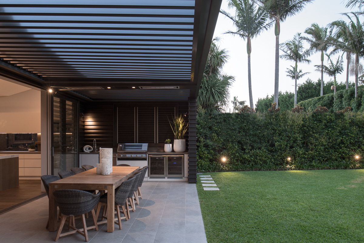 悉尼港边山巅上的现代家园-30