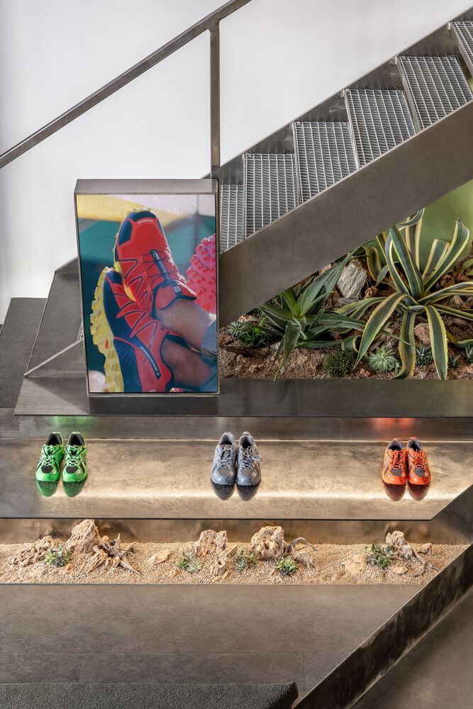 乌克兰 PULSE 运动品牌服饰店丨不详-32