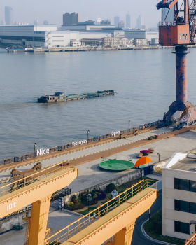 太阳机器丨中国上海丨大料建筑(设计团队成员:刘阳,张末未,孙欣晔,徐晓通)