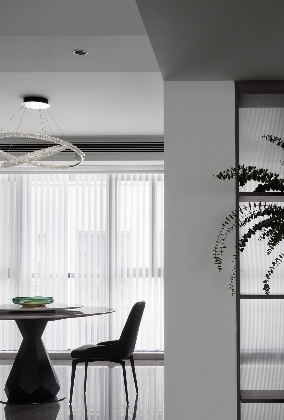 意式现代温馨别墅-29