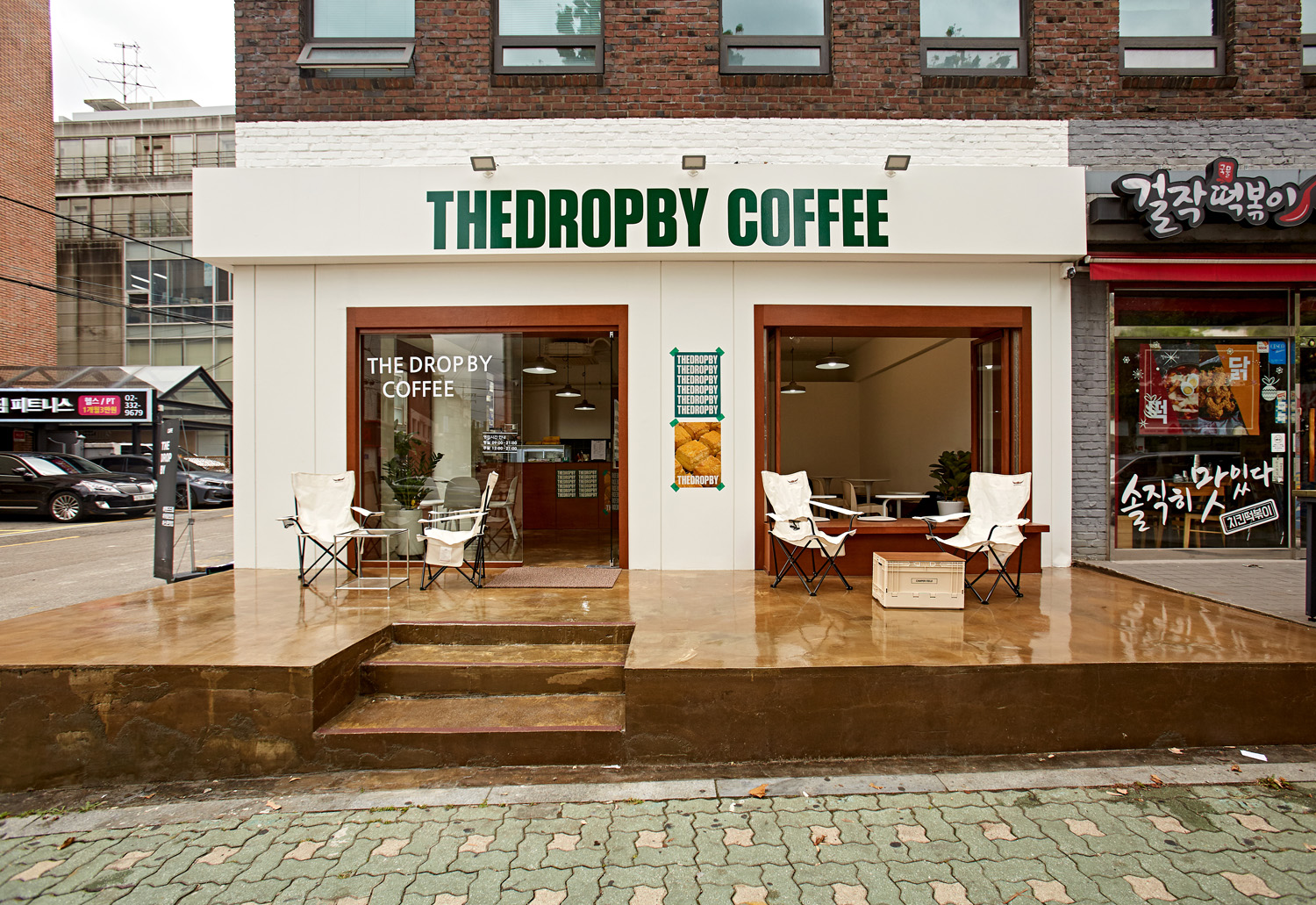 舒适氛围的 17 平米咖啡厅设计-2