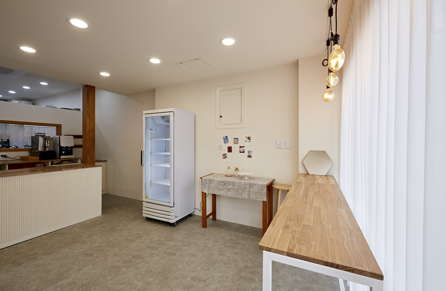 简约清新 11 坪蛋糕店，专业室内设计打造-4