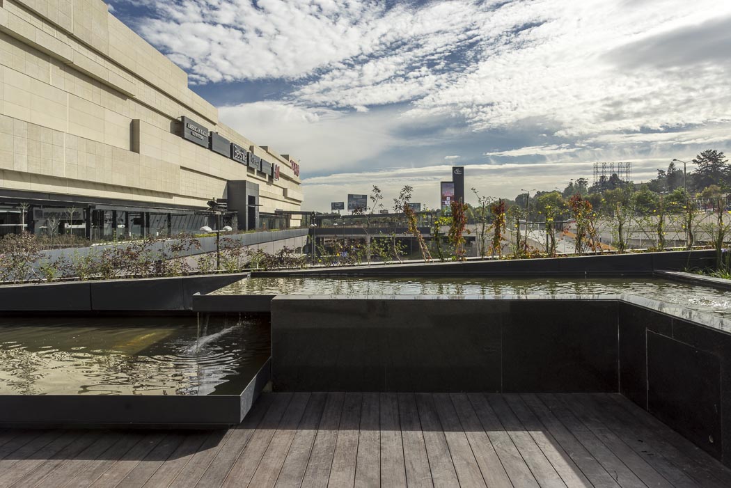 墨西哥 Cosmopol 购物中心的建筑设计-21