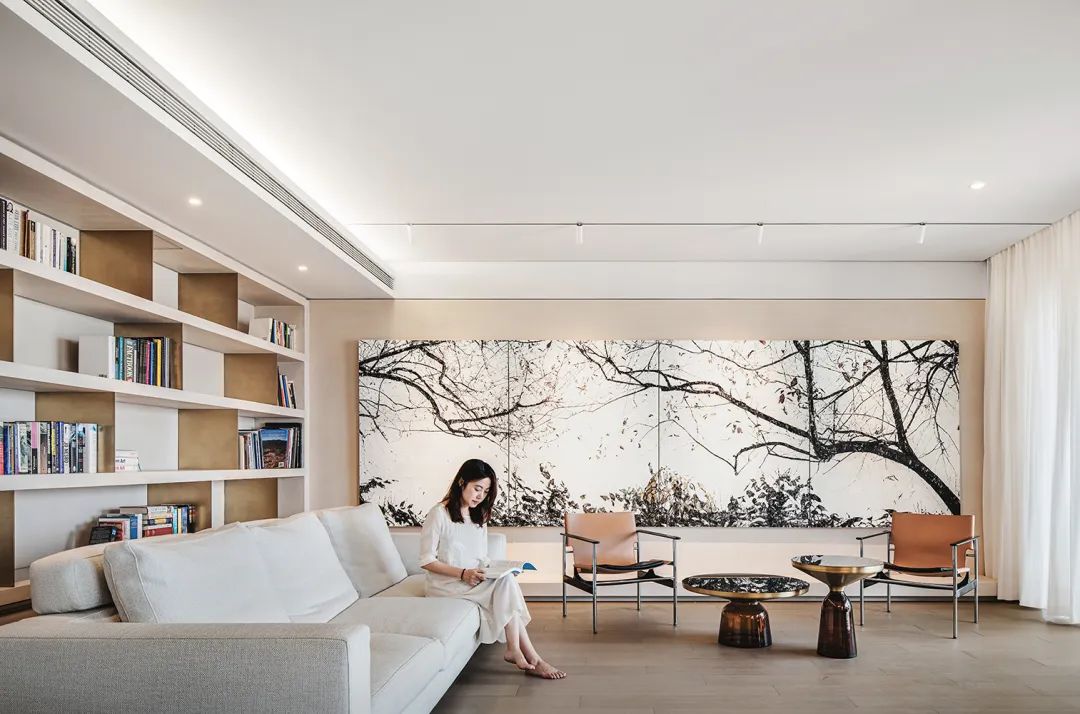 画之宅 · 上海梧桐区大平层艺术空间设计丨中国上海丨方居建筑设计-32