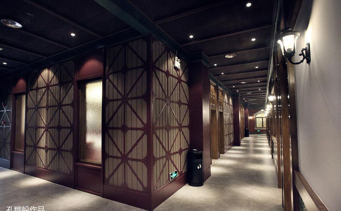 80 年代老车站焕新颜,设计师的怀旧之作-44