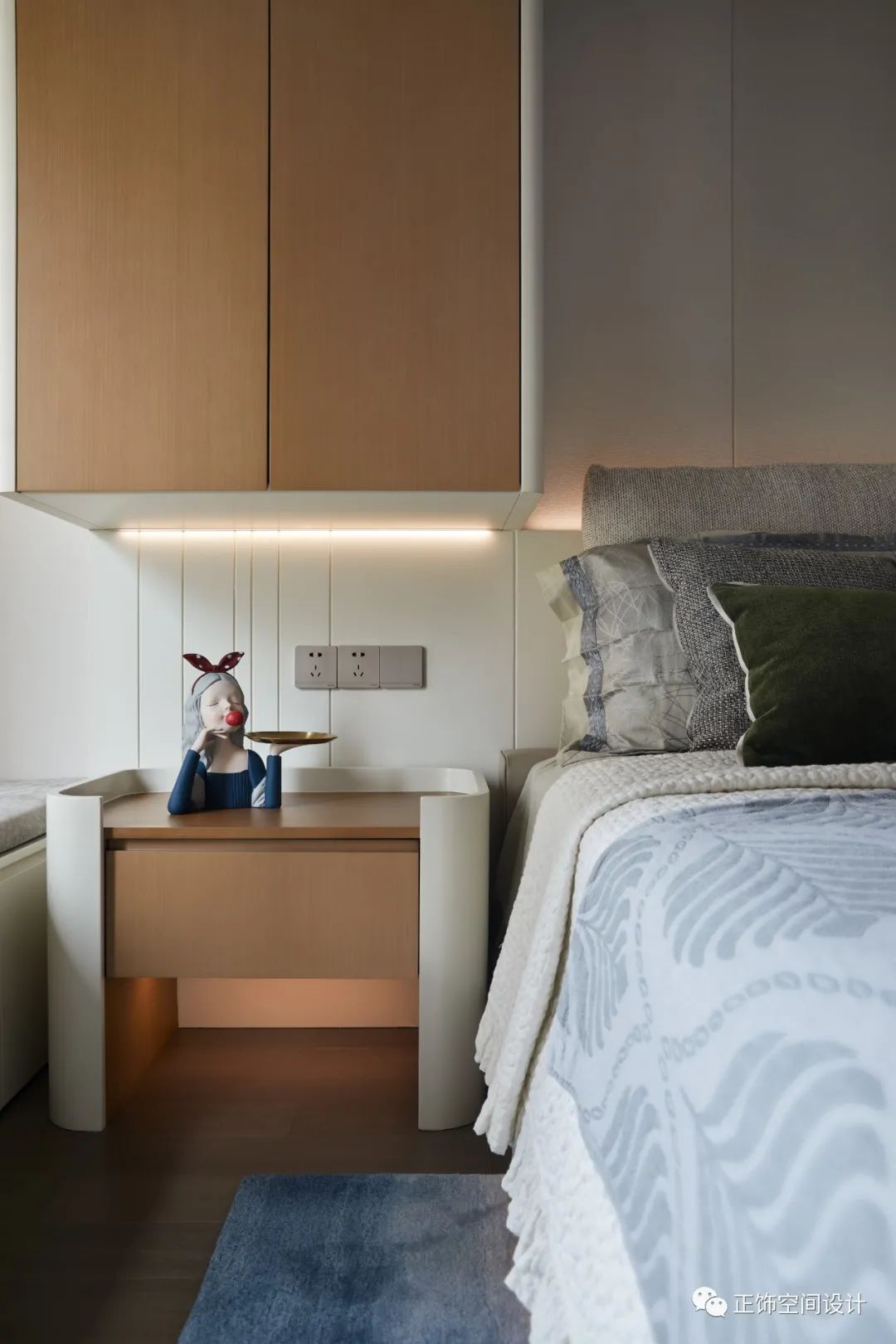 静安慧芝湖 · 现代内蒙风诗意家居空间丨中国上海丨正饰空间设计-47