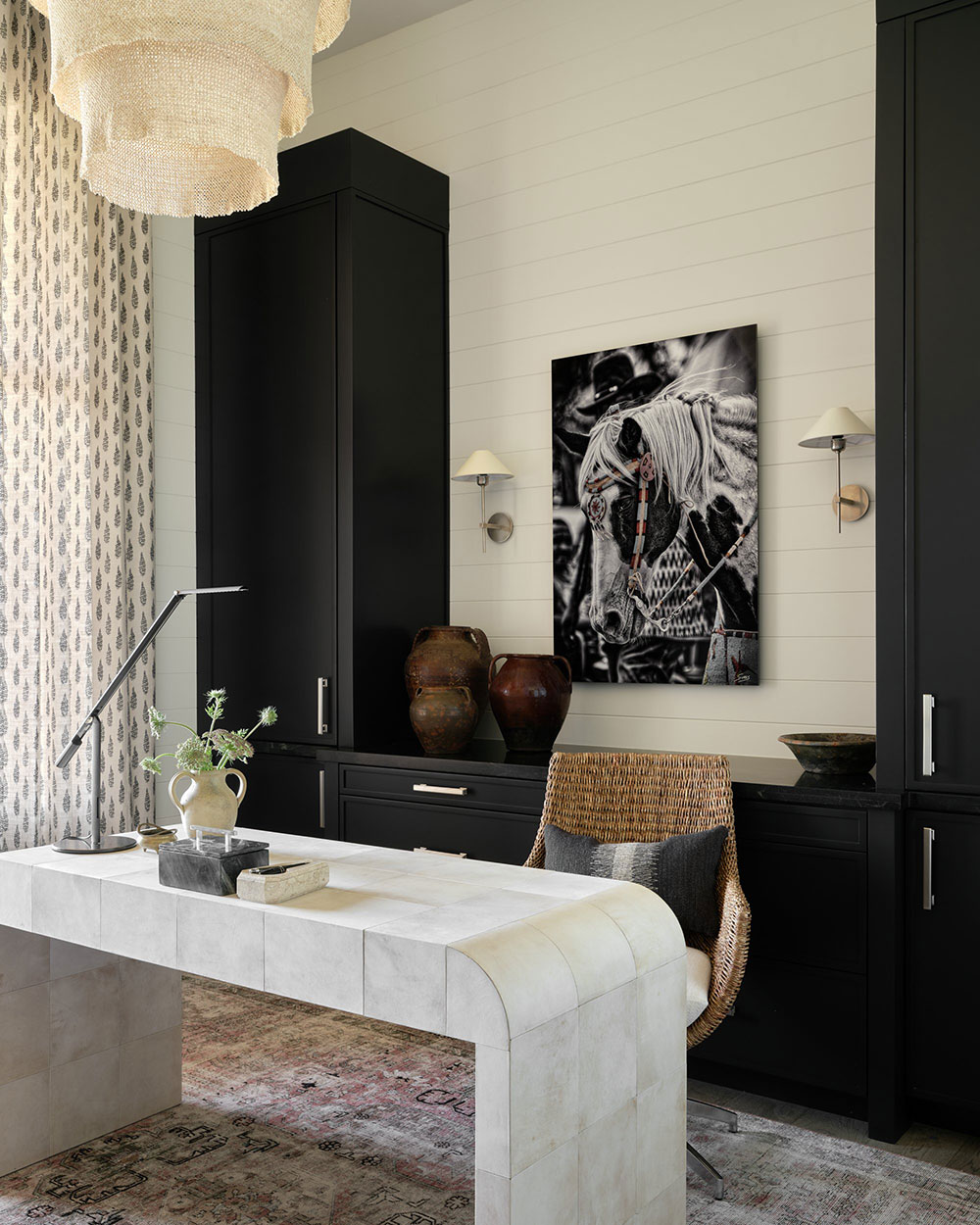 优雅沙漠度假屋，自然色彩与现代美学的完美融合-31