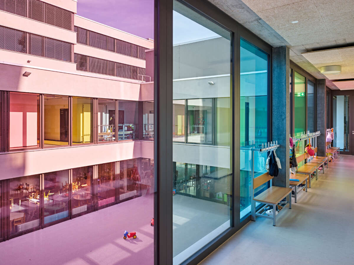 苏黎世迪本多夫法国中学丨Züst Gübeli Gambetti 建筑与城市规划公司-13