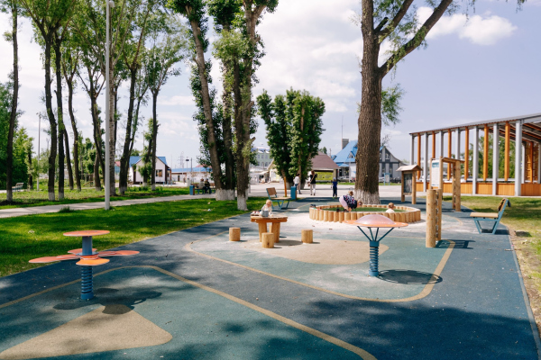 Цветущий берег Мелеуза（繁花似锦的梅列乌兹河岸）丨俄罗斯丨Affinum,巴什基尔城市与乡村发展研究所-53