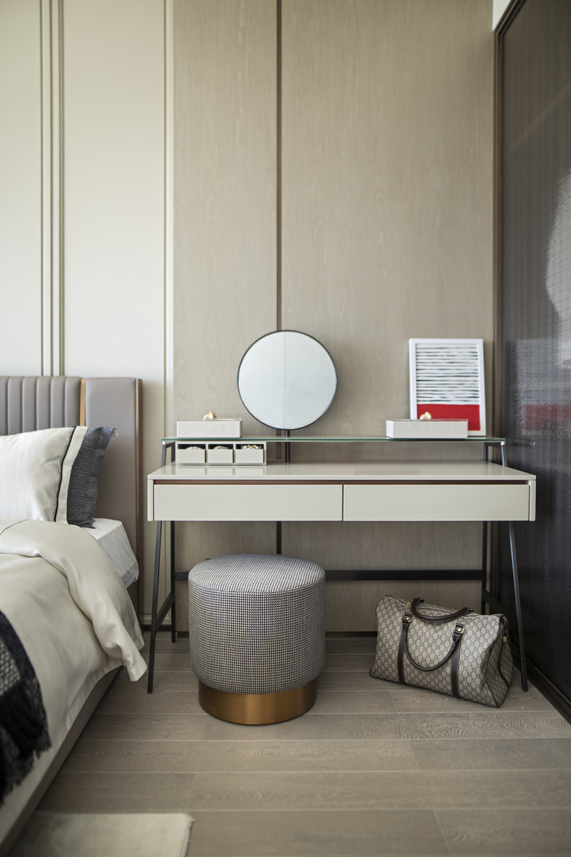 前海鸿荣源胤璞 C 户型样板房-13