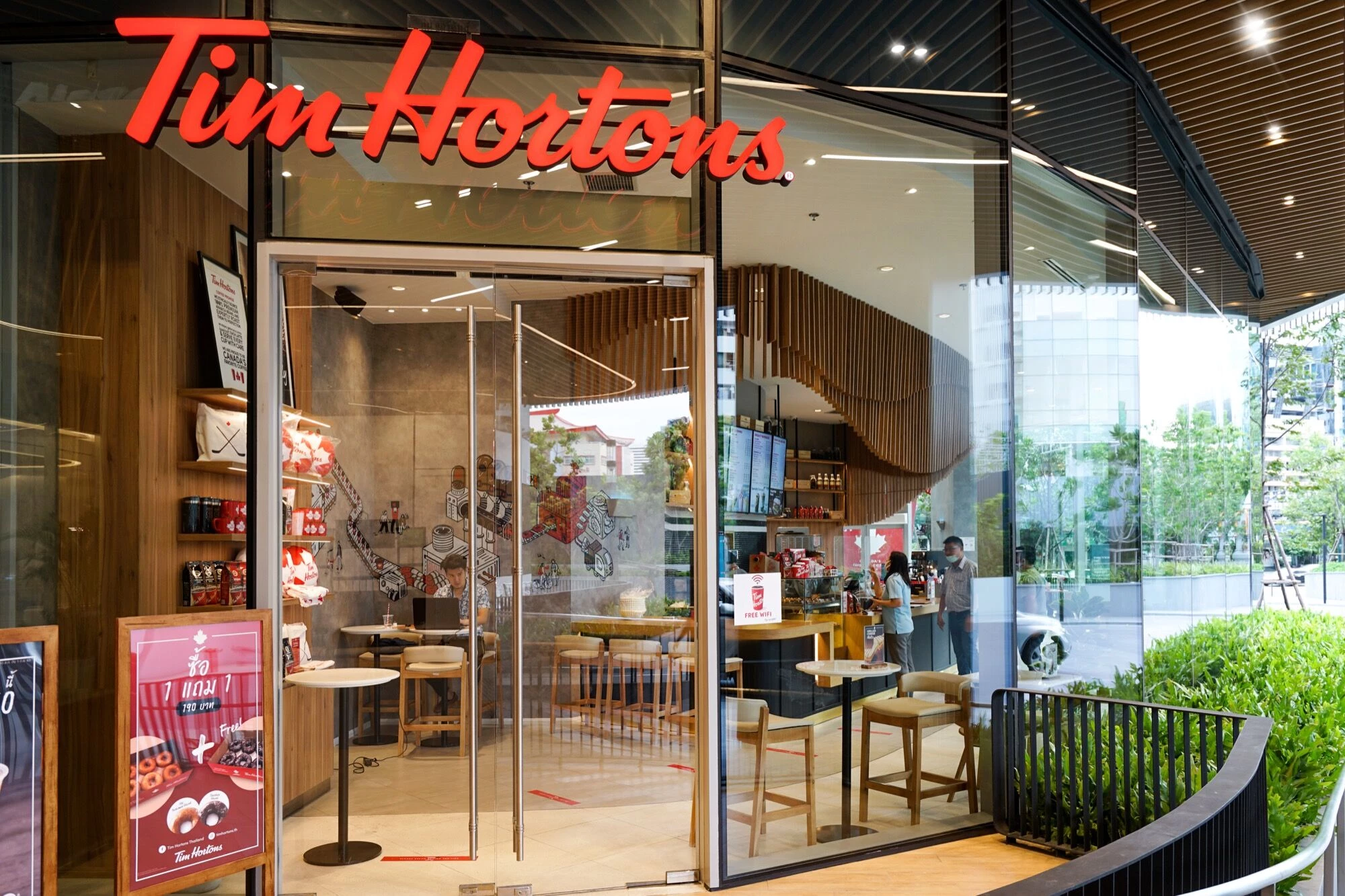Tim Hortons 泰国店铺设计丨泰国曼谷-7