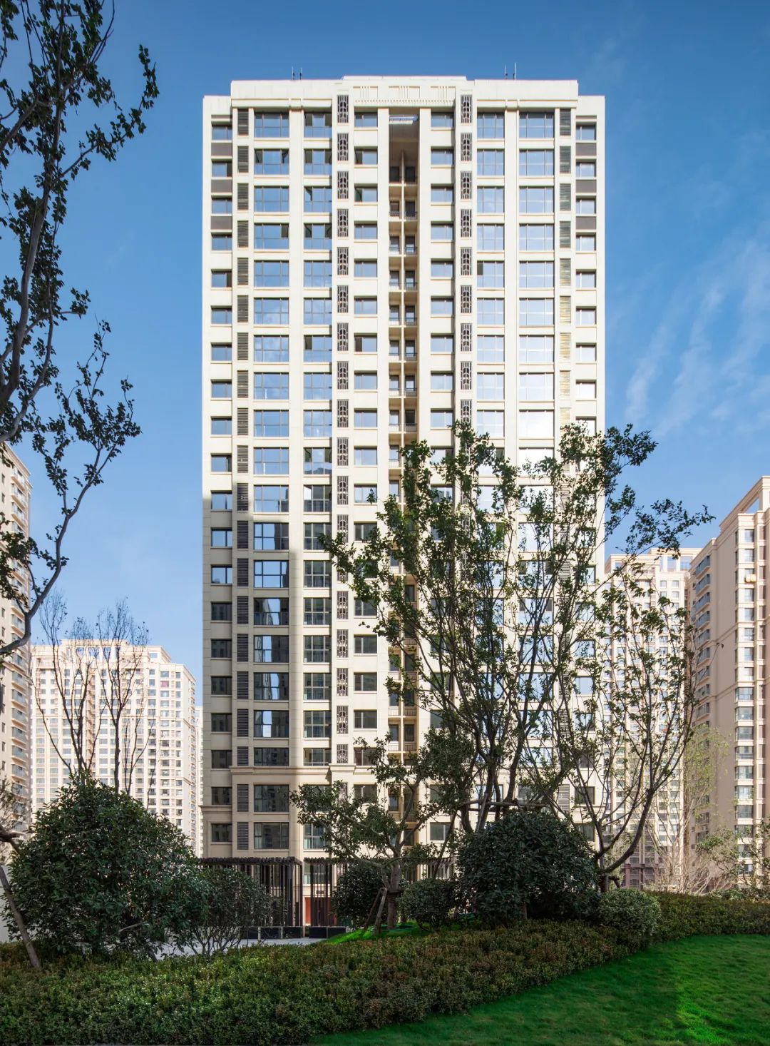 闹市之中，郊野之趣 | 青岛中海寰宇天下 · 天冠（大区）-9