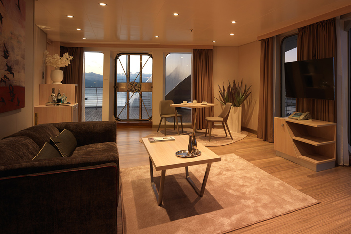 Sunborn Gibraltar直布罗陀游艇酒店设计-8