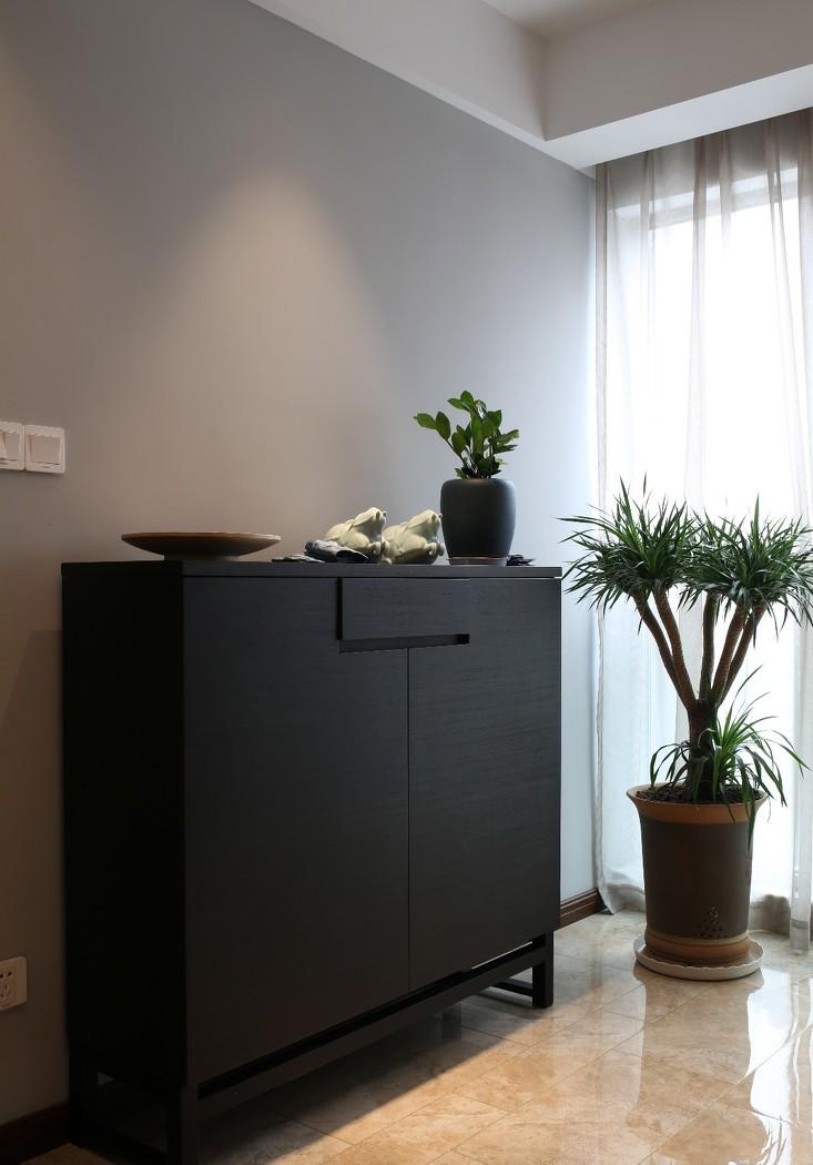 打造中式现代之家 | 水墨画、绿意与实用设计的完美融合-15